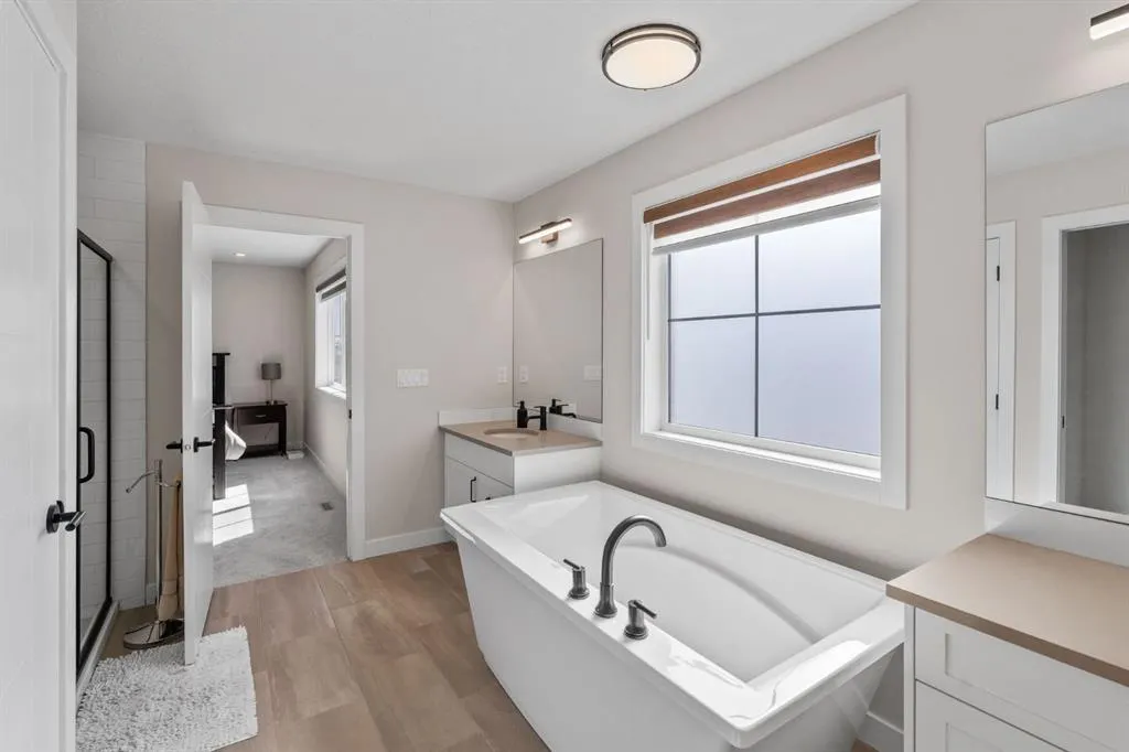 201 Cooperswood Green SW, #204