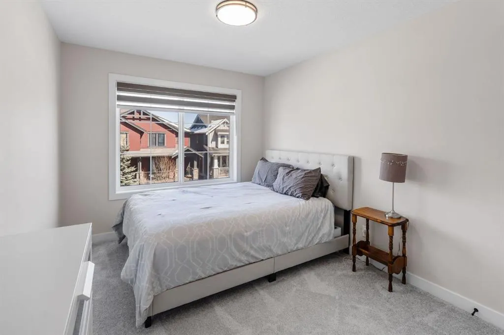 201 Cooperswood Green SW, #204