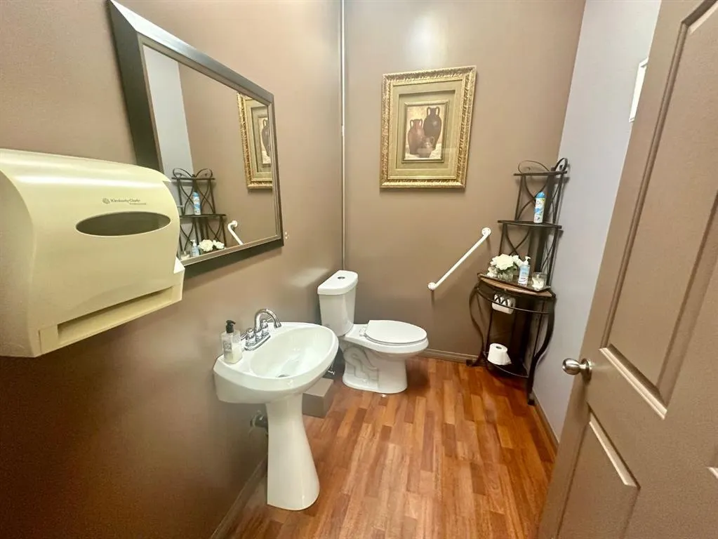 2121 19 Street, #4