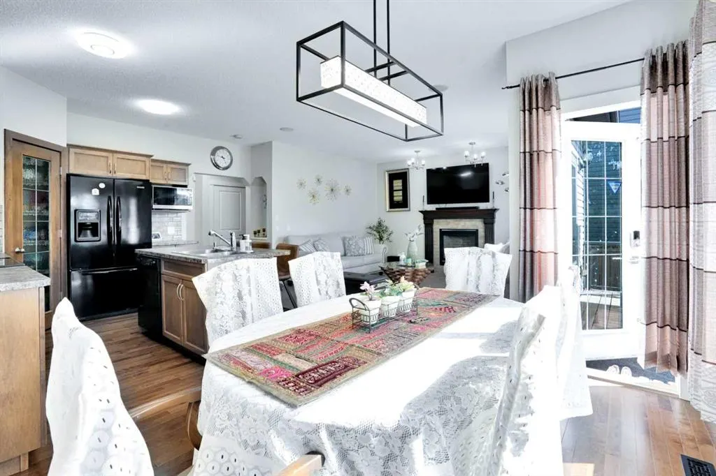 100 Cranberry Circle SE