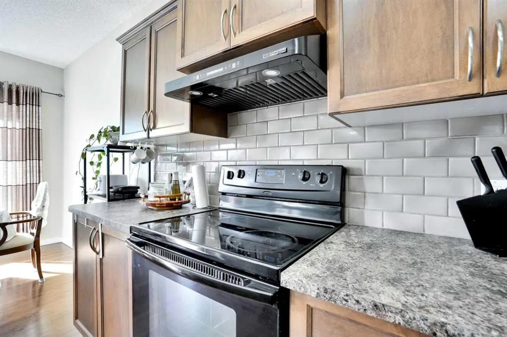 100 Cranberry Circle SE