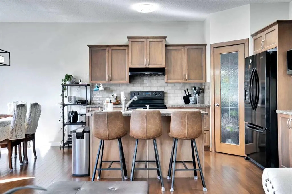 100 Cranberry Circle SE