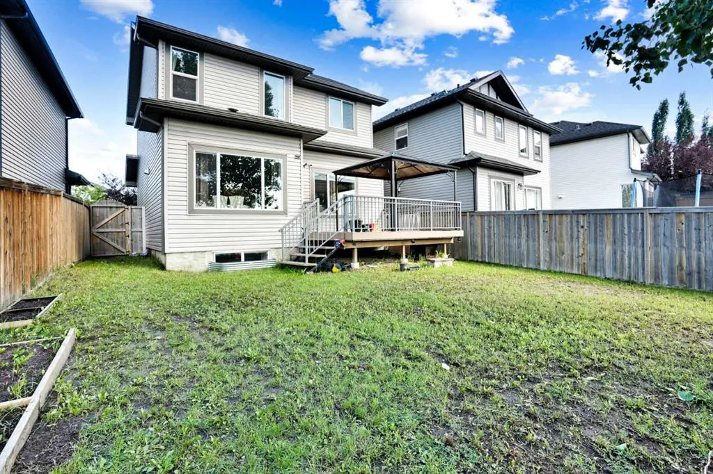 100 Cranberry Circle SE