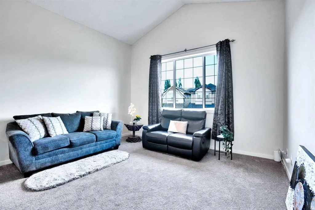 100 Cranberry Circle SE
