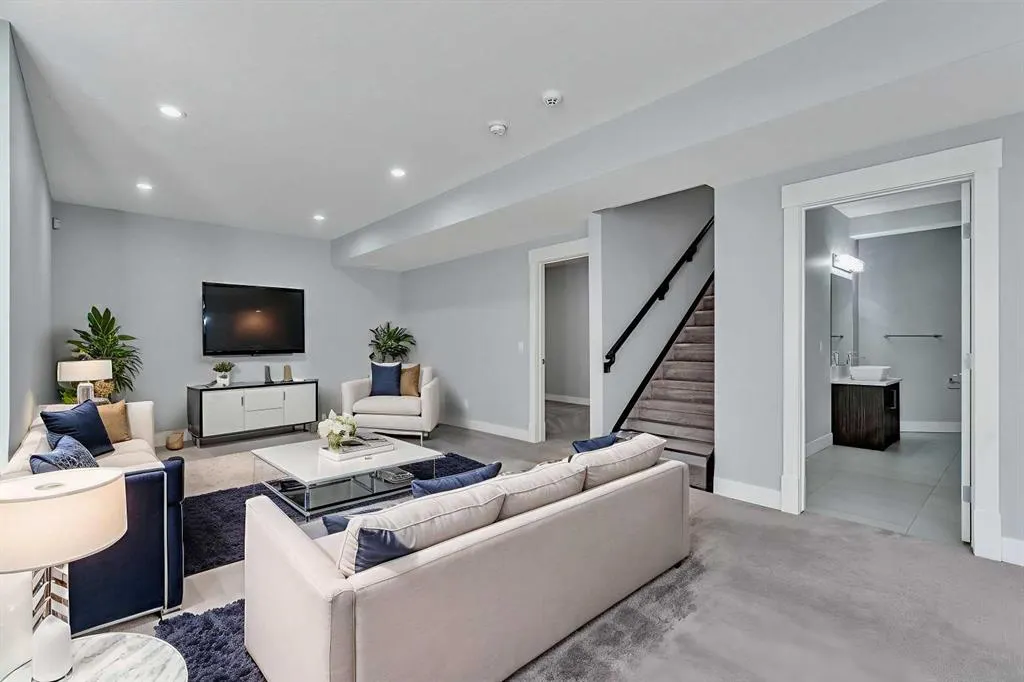 197 Kinniburgh Circle