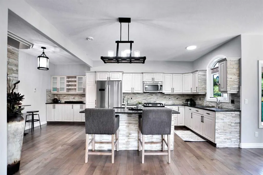 187 Gleneagles View