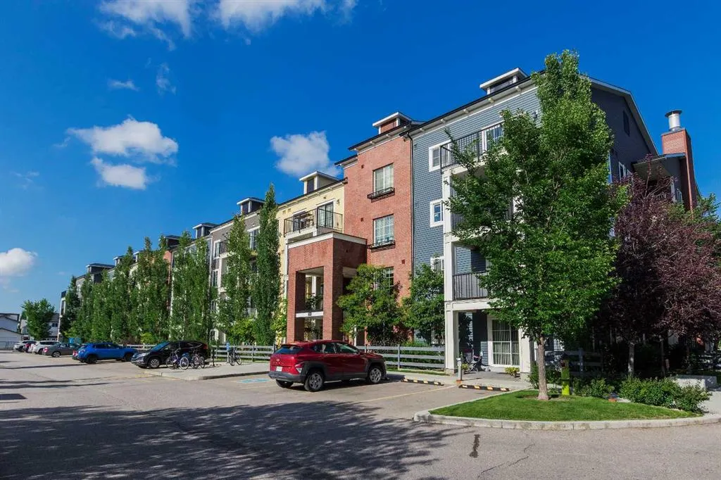 99 Copperstone Park SE, ##1109