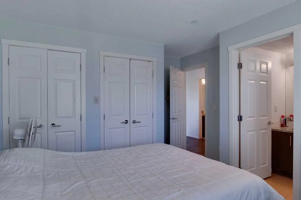 99 Copperstone Park SE, ##1109