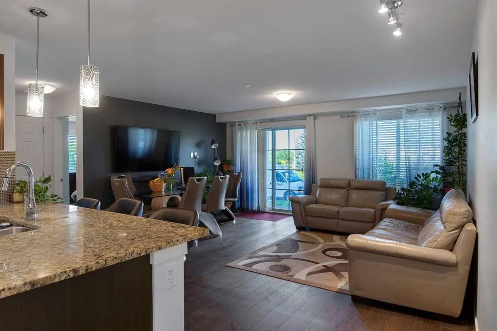 99 Copperstone Park SE, ##1109