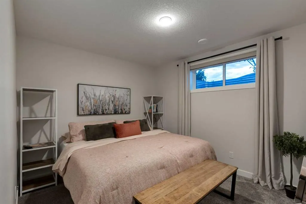 34 LAWRENCE Green SE