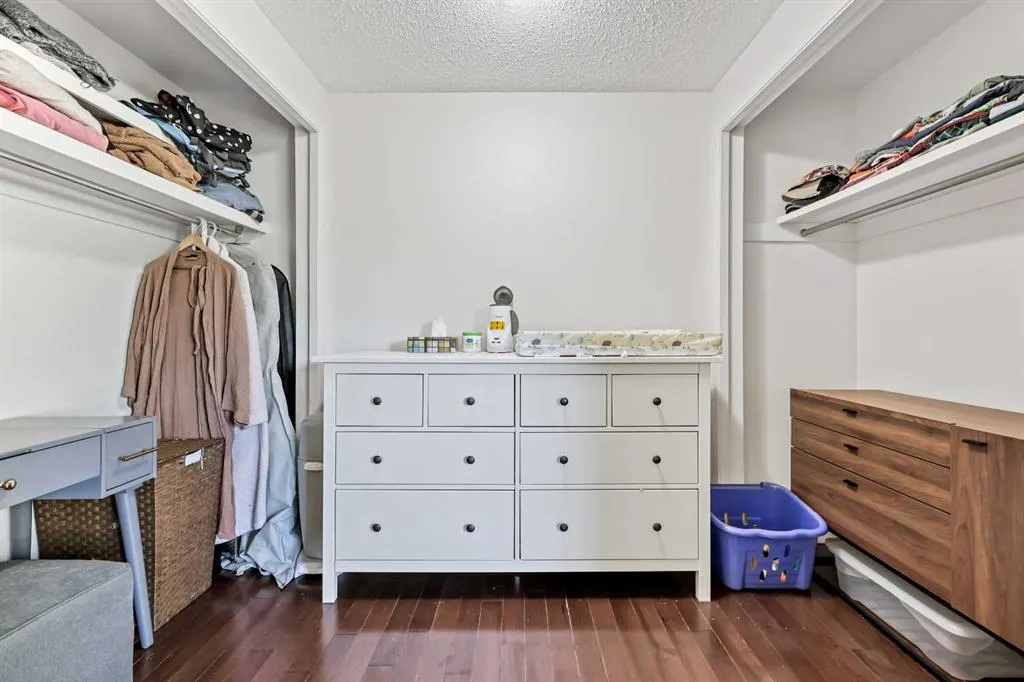 5625 Silverdale Drive NW, #67
