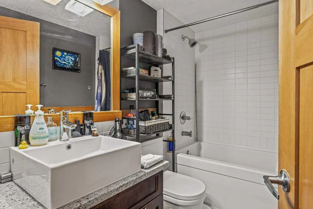 106 Stewart Creek Landing, #205