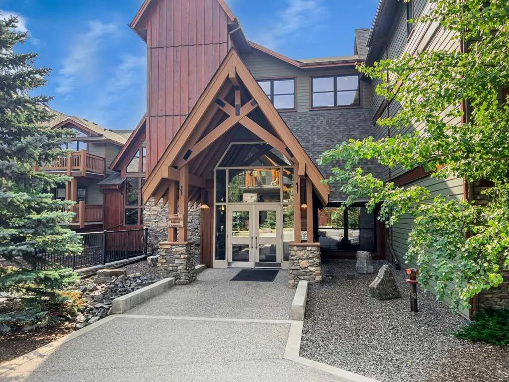 106 Stewart Creek Landing, #205