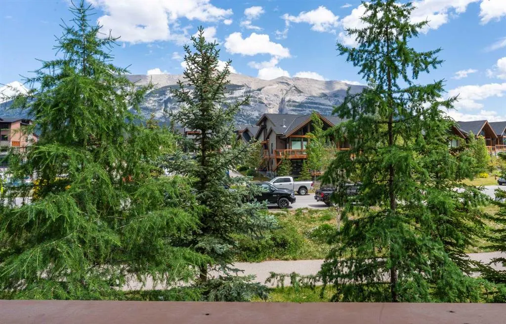 106 Stewart Creek Landing, #205