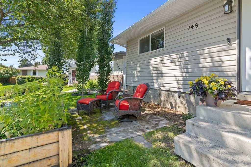 148 Dover Ridge Bay SE