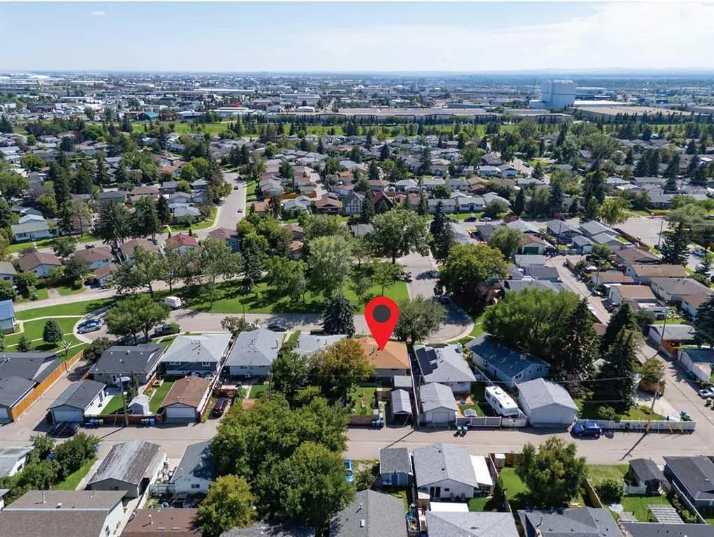 148 Dover Ridge Bay SE