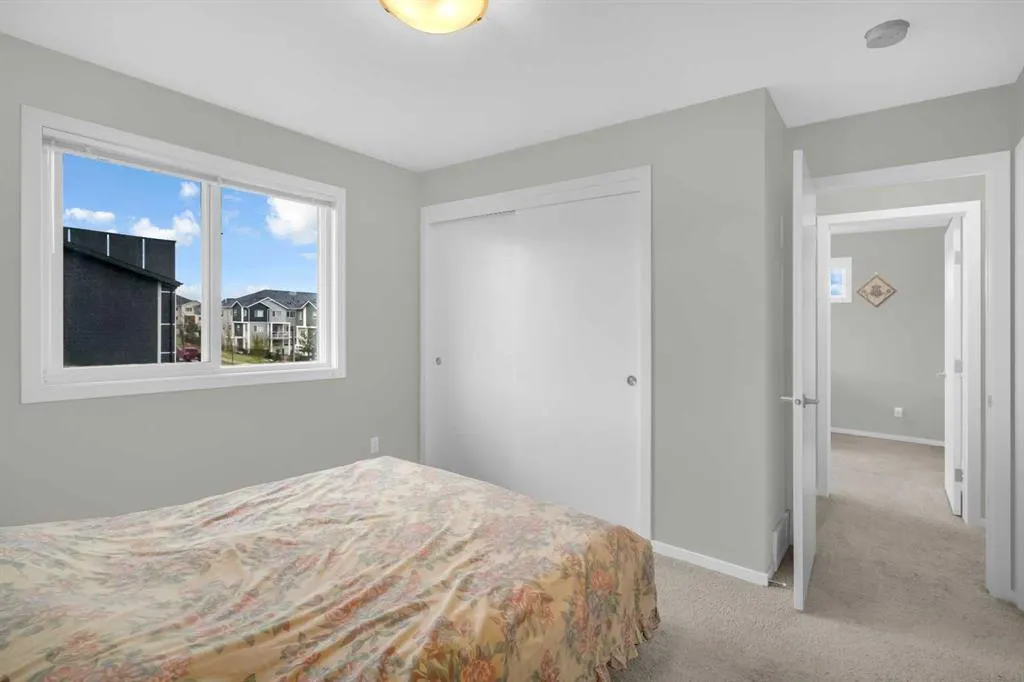 315 Redstone NE, #201
