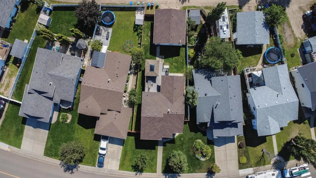 127 Ellenwood Drive