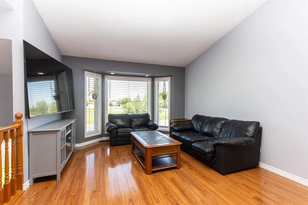 127 Ellenwood Drive