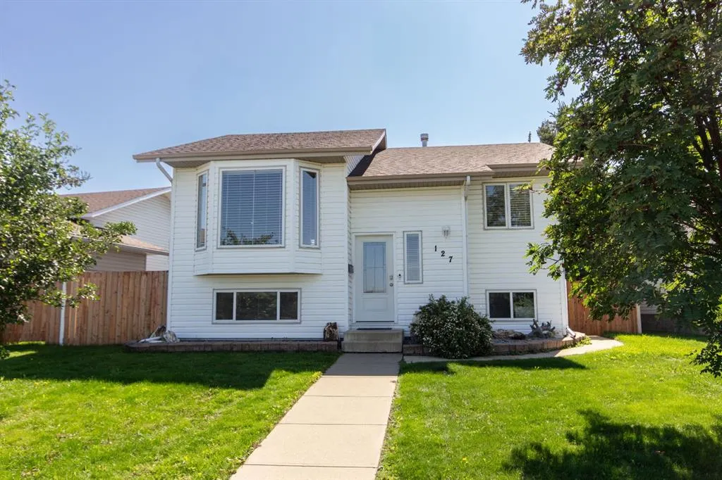 127 Ellenwood Drive