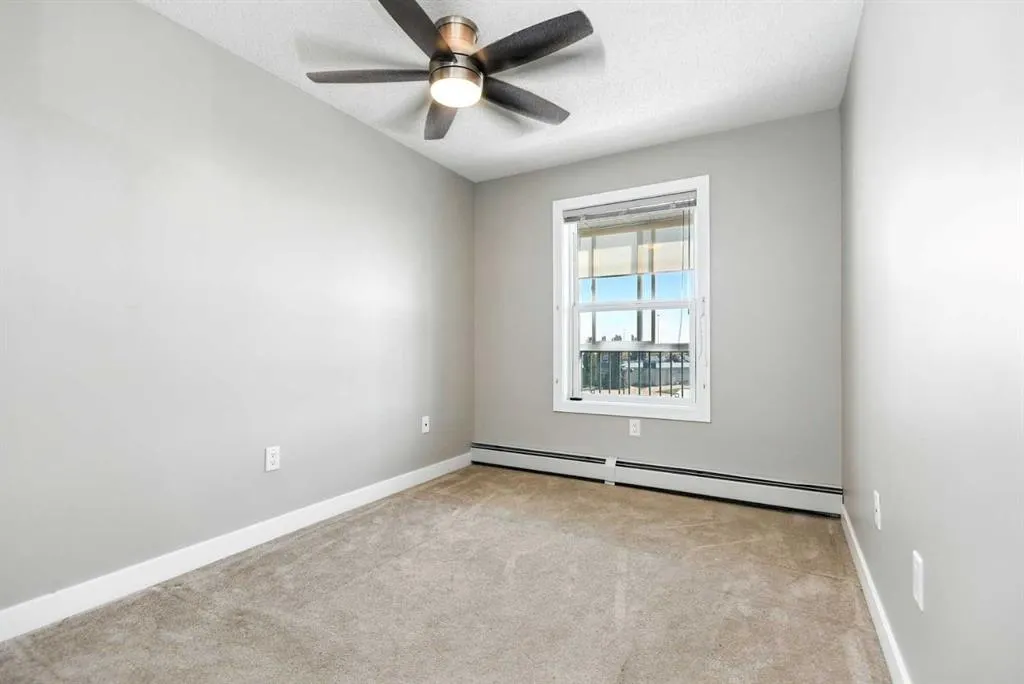 4319 49 Street, #401