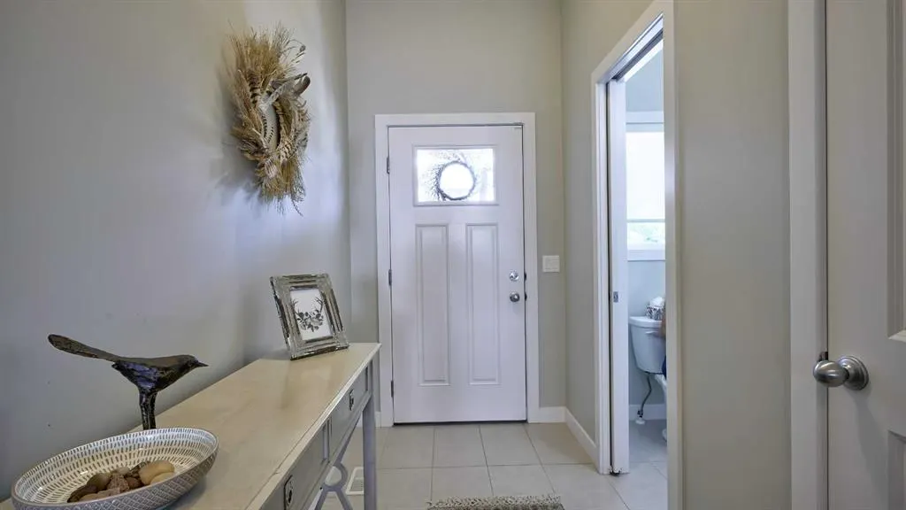 135 Reunion Loop NW