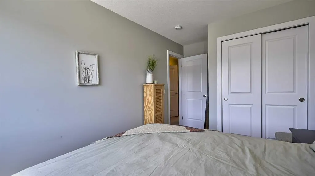 135 Reunion Loop NW