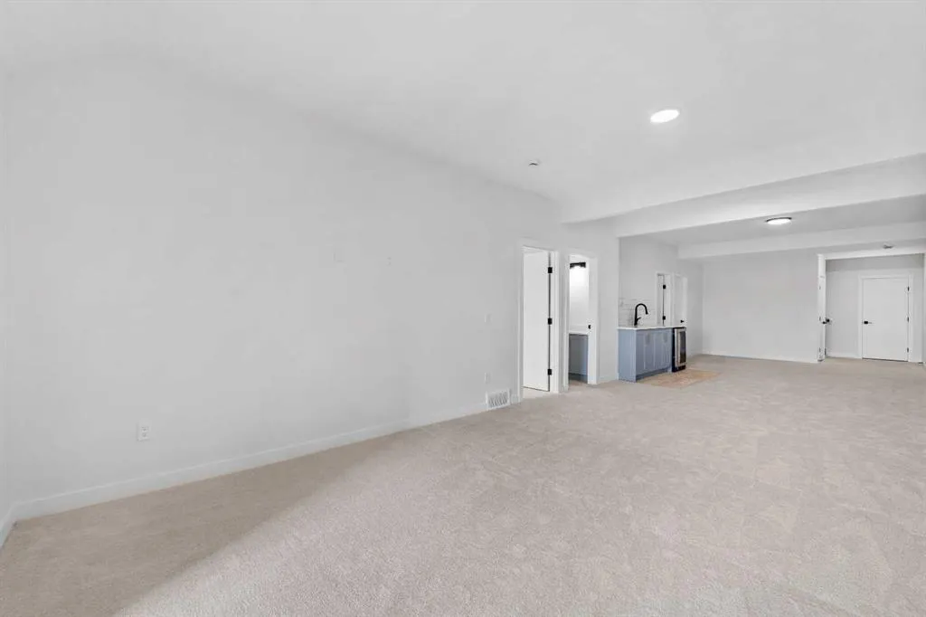 19 Wolf Crescent