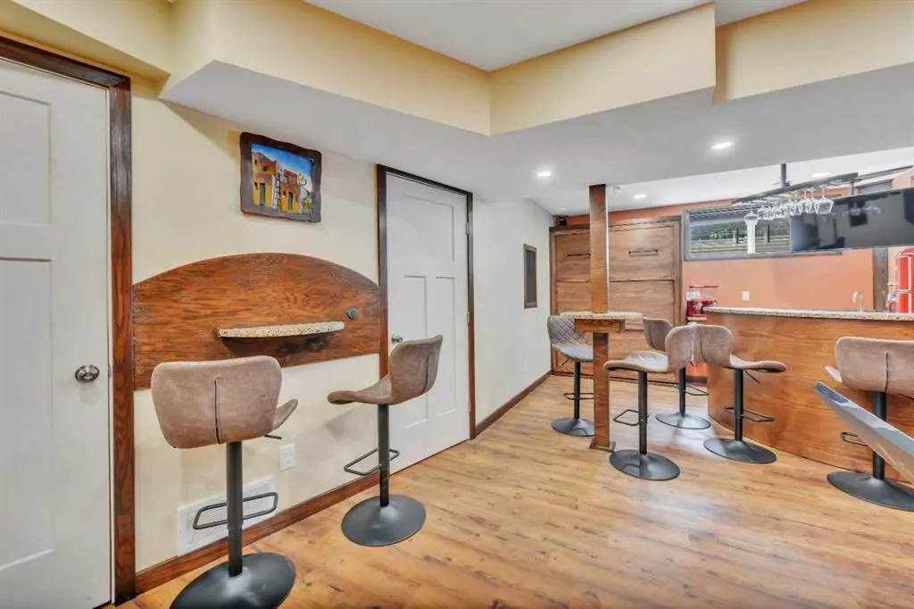 5301 Windward Place, #5