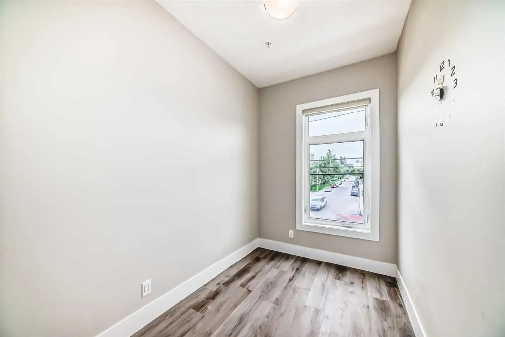 1702 17 Avenue SW, #115