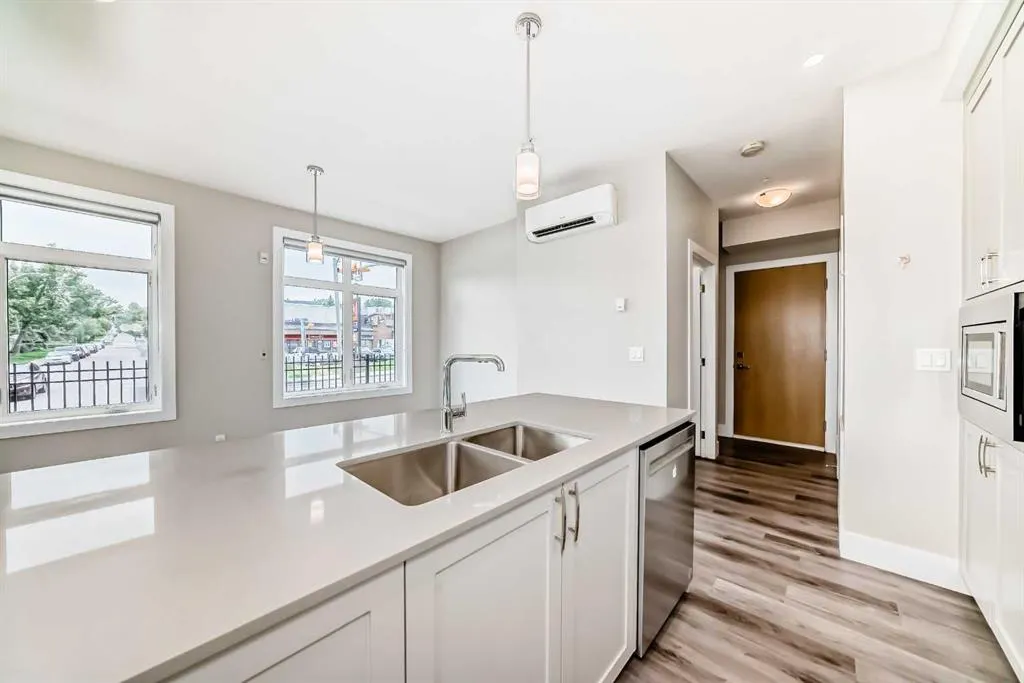 1702 17 Avenue SW, #115