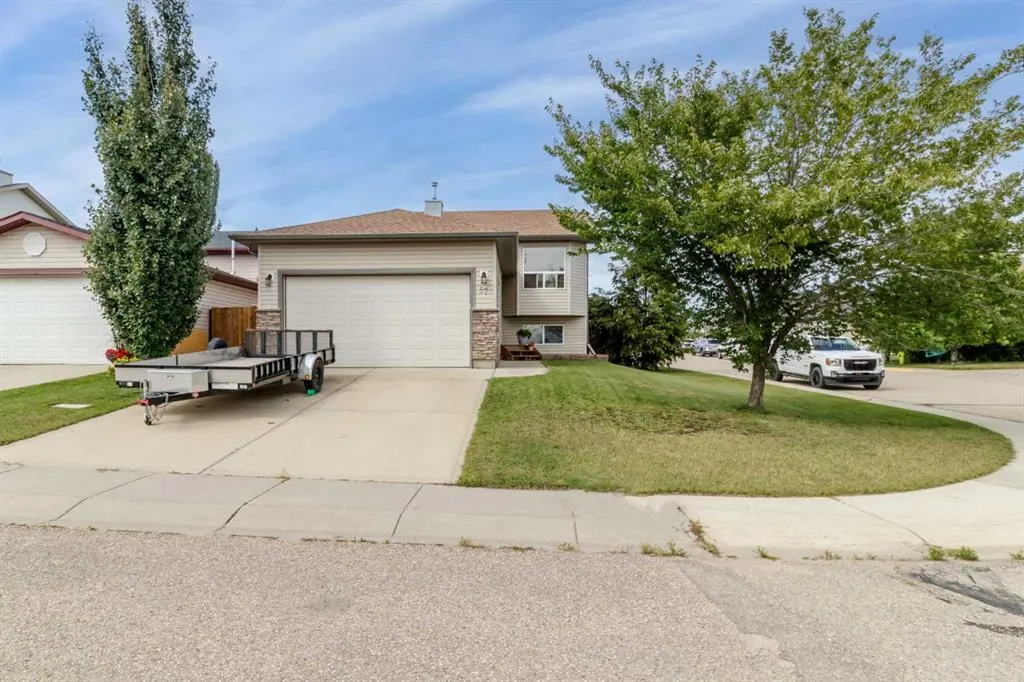 57 Pine Crescent