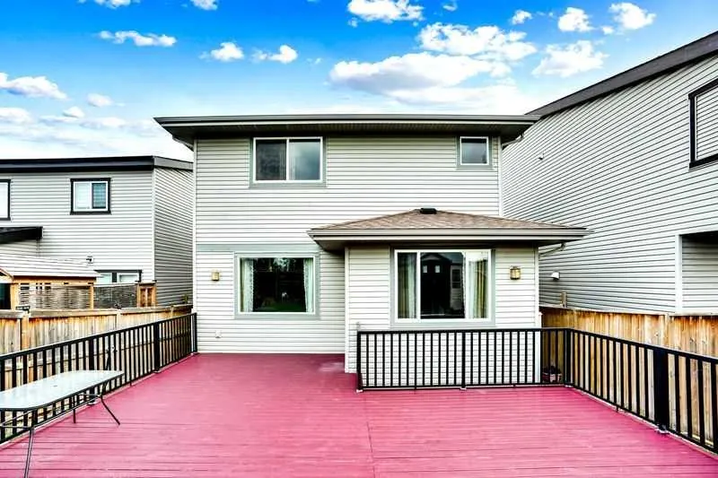 117 Walden Square SE