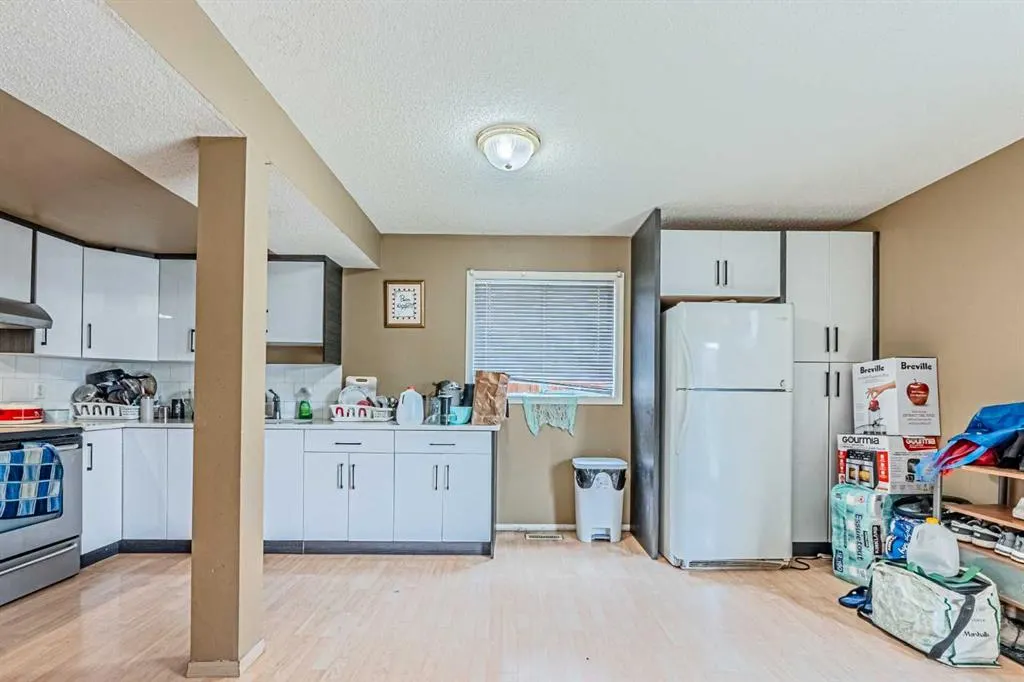 65 Martinvalley Road NE