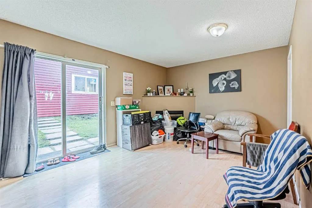 65 Martinvalley Road NE