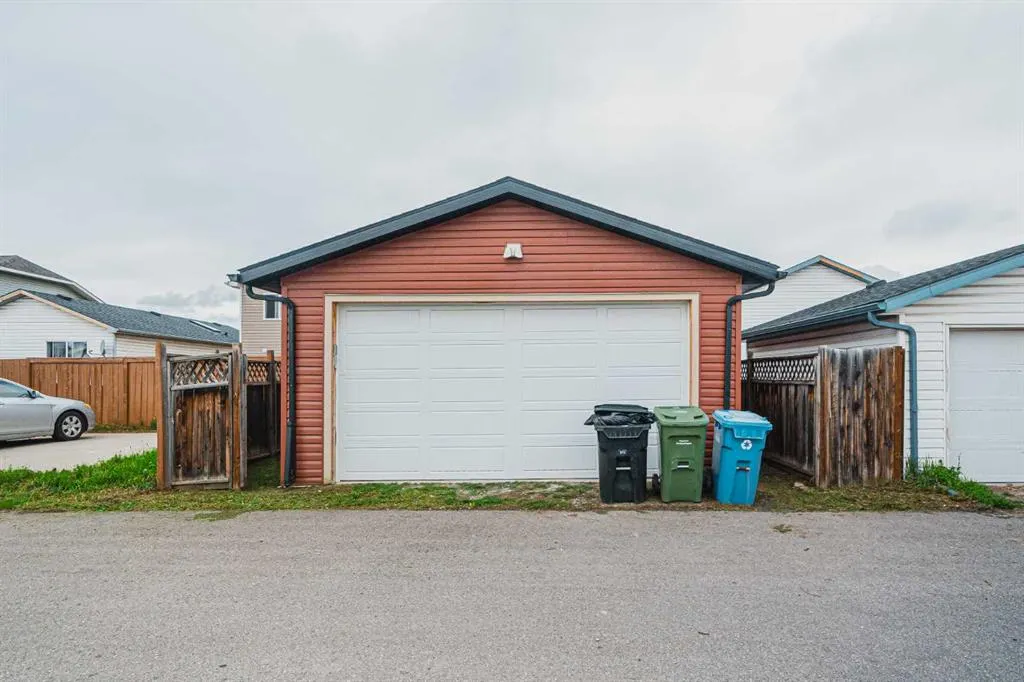65 Martinvalley Road NE