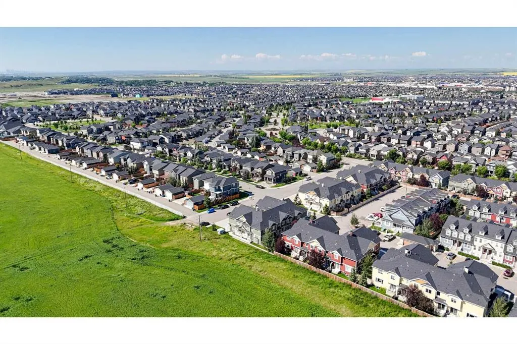 2400 Ravenswood View SE, #602