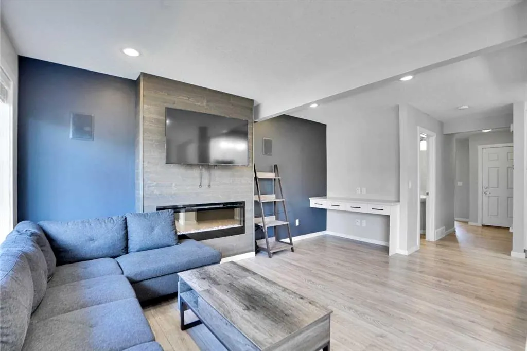 2400 Ravenswood View SE, #602
