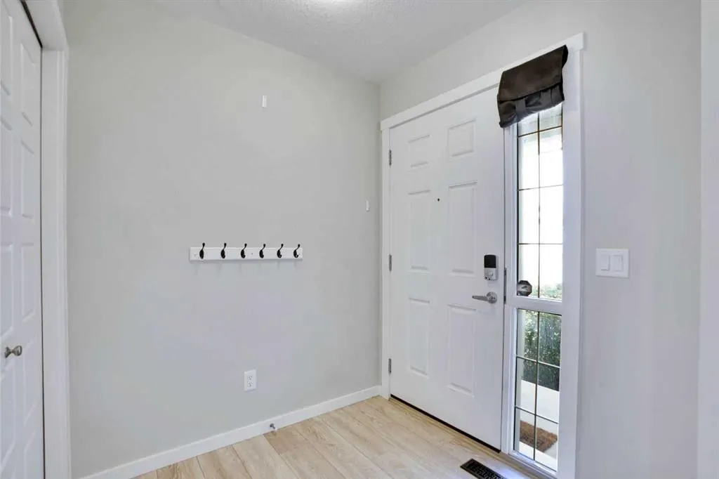 2400 Ravenswood View SE, #602