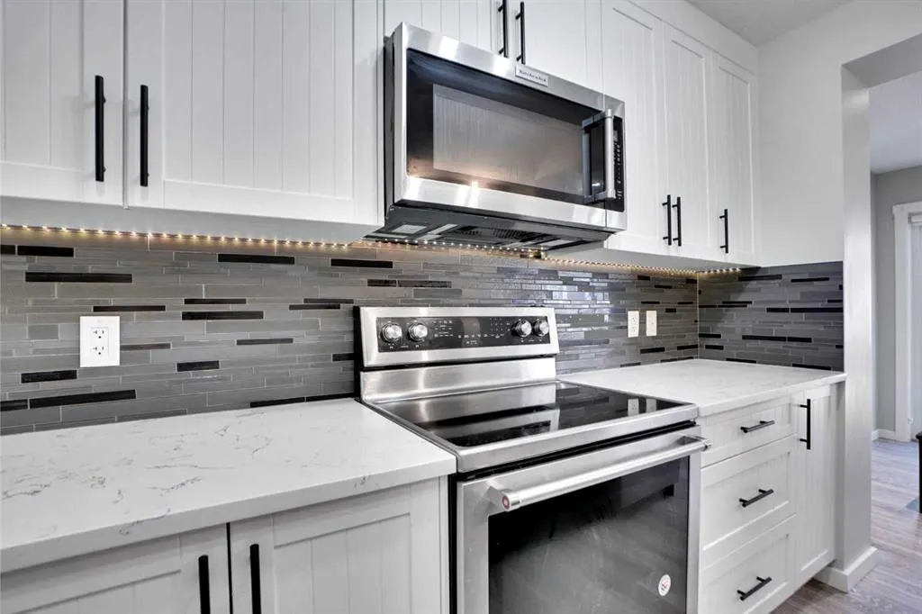 2400 Ravenswood View SE, #602