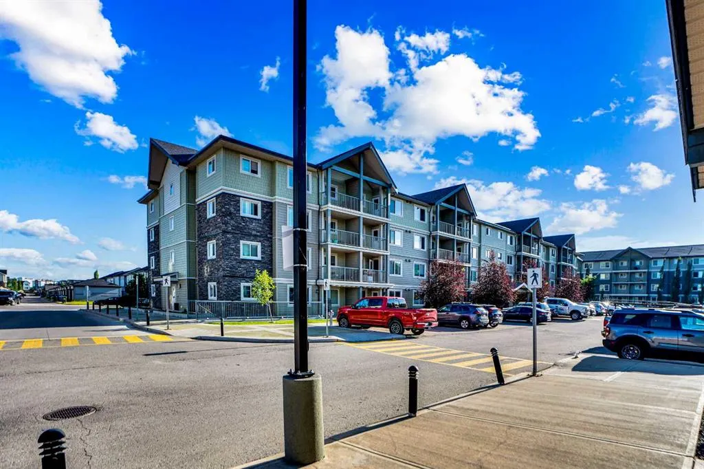 181 Skyview Ranch Manor NE, #1107