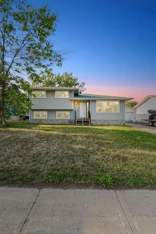 453 Signal Road