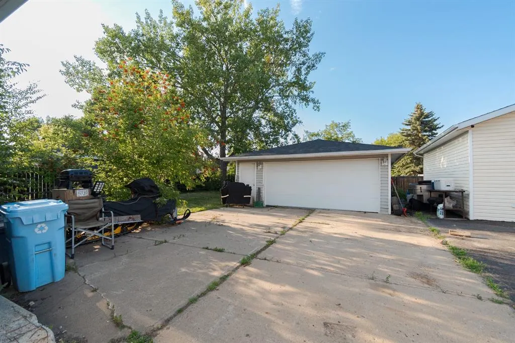 453 Signal Road