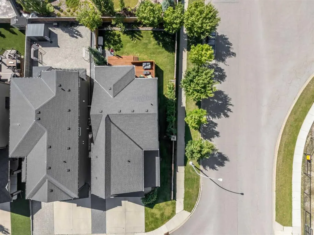 184 Cougar Ridge Manor SW
