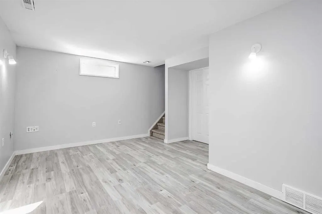 16 Mckinley Road SE