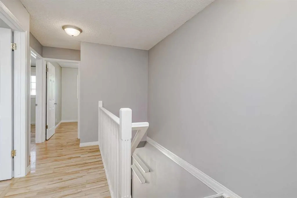 16 Mckinley Road SE