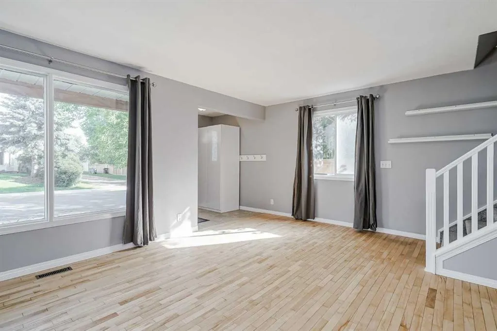 16 Mckinley Road SE
