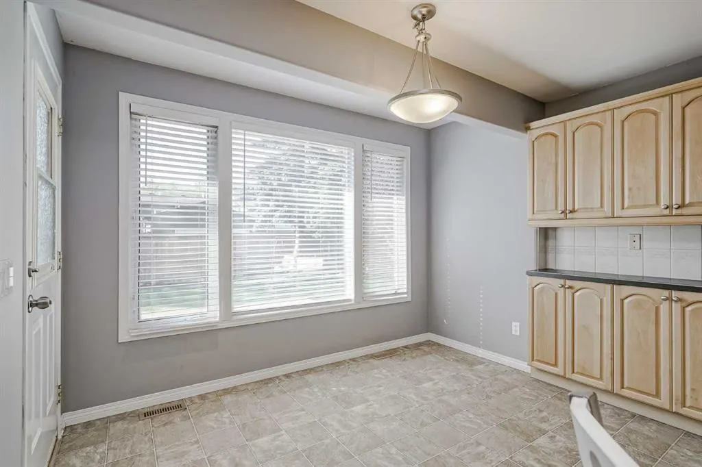 16 Mckinley Road SE