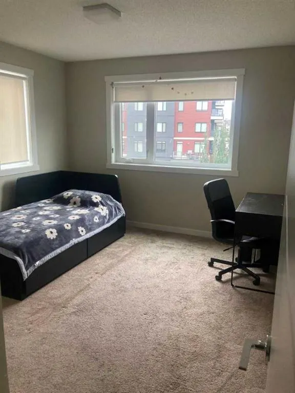 218 Sherwood Square NW, #601