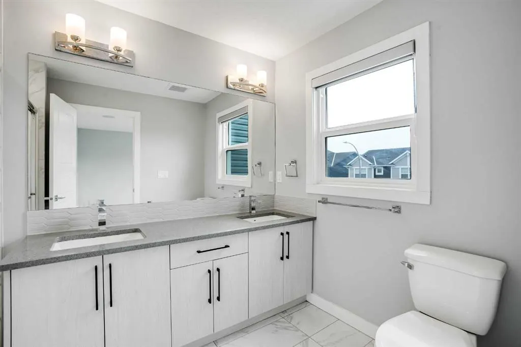 62 Midtown SW